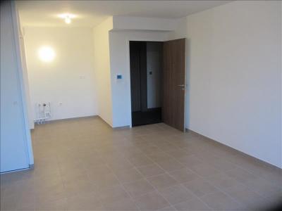 photo For rent Apartment BLANC-MESNIL 93
