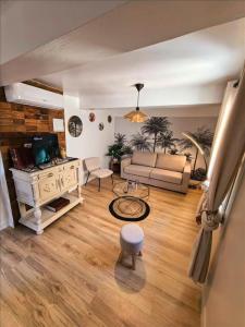 Location Maison 2 pices FIGANIERES 83830