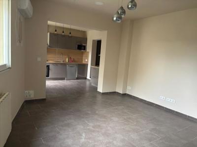 photo For rent Apartment FURIANI 20