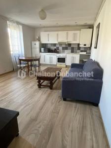 photo For rent Apartment FEURS 42