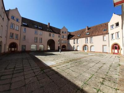 photo For rent Apartment CREPY-EN-VALOIS 60