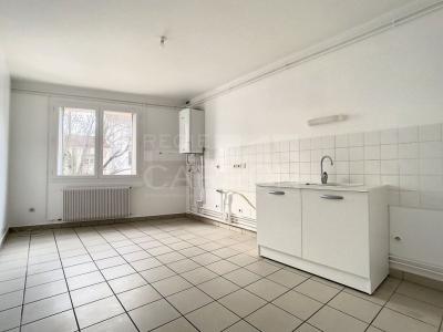 Location Appartement CHAPONOST 