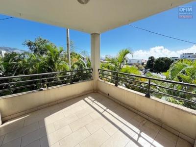 For sale Apartment SAINTE-CLOTILDE 