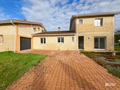 Vente Maison 7 pièces CAVIGNAC 33620