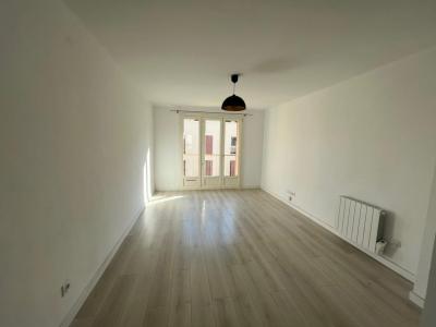 Location Appartement 3 pièces MARSEILLE-5EME-ARRONDISSEMENT 13005