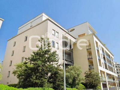 Vente Appartement 4 pièces LYON-8EME-ARRONDISSEMENT 69008