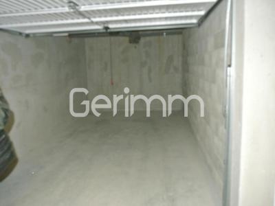 For rent Parking ECHIROLLES  38