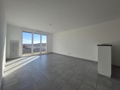 photo For rent Apartment COLOMIERS 31