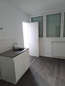 Location Appartement ROCHE-LA-MOLIERE 42230