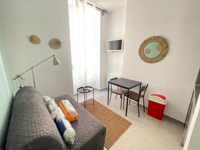 photo For rent Apartment MARSEILLE-2EME-ARRONDISSEMENT 13