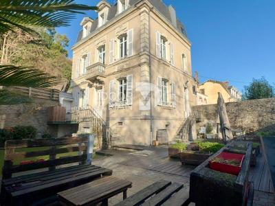 Vente Maison 9 pièces LAVAL 53000