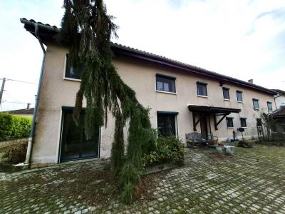 Vente Maison 9 pièces CHALAMONT 01320