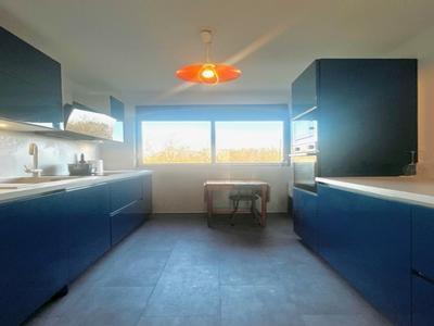 photo For rent Apartment TALENCE 33