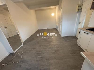 Location Appartement 2 pièces BOUILLADISSE 13720