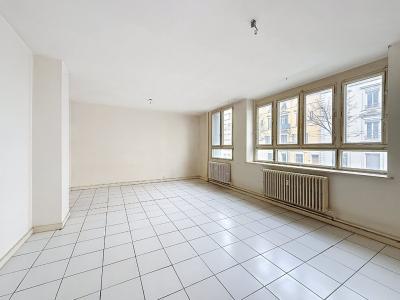 Vente Appartement 2 pièces LYON-7EME-ARRONDISSEMENT 69007