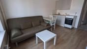 Location Appartement Paris-18eme-arrondissement 75
