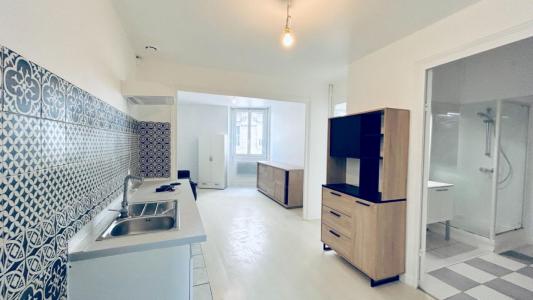 Location Appartement BORDEAUX  33