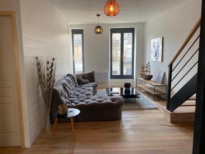 photo For rent Apartment BORDEAUX 33