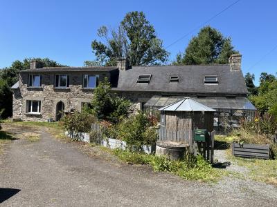 Vente Maison 7 pièces CALLAC 22160