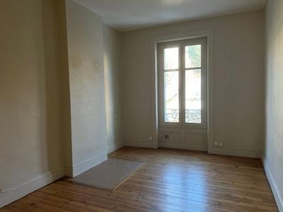 Vente Appartement 2 pièces SAINT-ETIENNE 42000