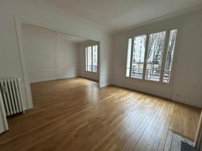 Location Appartement 4 pi�ces PARIS-18EME-ARRONDISSEMENT 75018