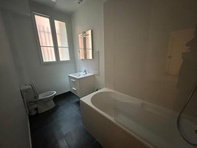 Location Appartement PARIS-18EME-ARRONDISSEMENT