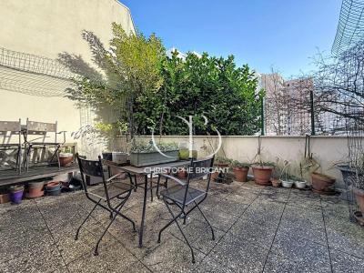 Vente Appartement 3 pièces KREMLIN-BICETRE 94270