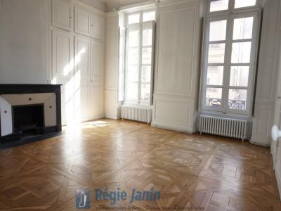 Location Appartement 4 pièces LYON-2EME-ARRONDISSEMENT 69002