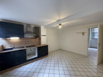 Location Appartement 3 pièces LYON-1ER-ARRONDISSEMENT 69001
