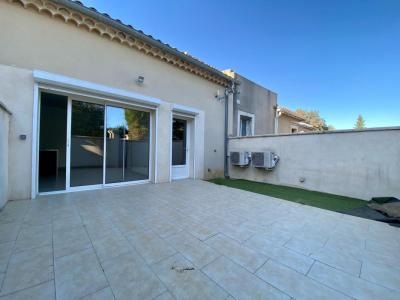 Location Maison 2 pièces VILLENEUVE-LES-AVIGNON 30400