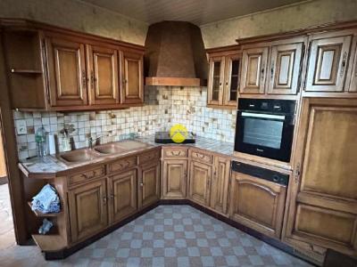 Vente Maison 5 pi�ces CHARENTON-DU-CHER 18210