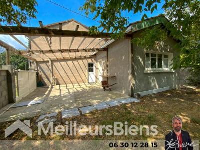 Vente Maison 6 pi�ces TUGERAS-SAINT-MAURICE 17130