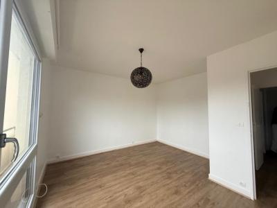 For rent Apartment ARPAJON 