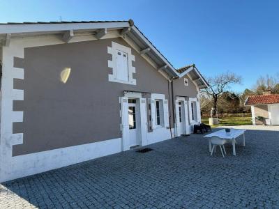 Location Maison 8 pi�ces BARP 33114