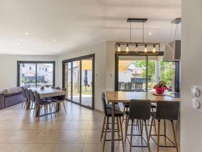 Vente Maison 5 pi�ces AMBONIL 26800