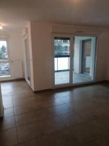 Location Appartement 2 pi�ces VILLEFRANCHE-SUR-SAONE 69400