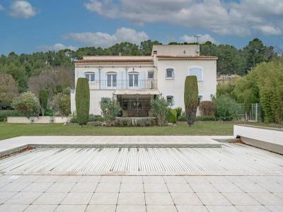 Vente Maison 12 pièces SAINT-VICTORET 13730