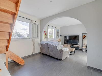 Vente Maison 5 pi�ces COUBERT 77170