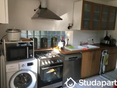 Location Appartement CHARBONNIERES-LES-BAINS 69260