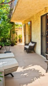 Vente Maison 6 pièces AVIGNON 84000