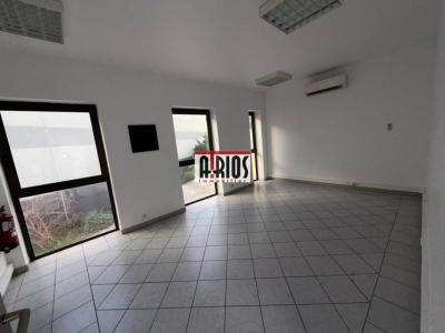 Location Bureau FARLEDE 83210