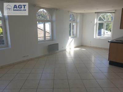 For rent Apartment BEAUVAIS 