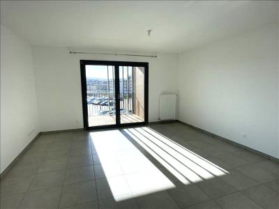 Location Appartement 3 pi�ces VILLEFRANCHE-SUR-SAONE 69400