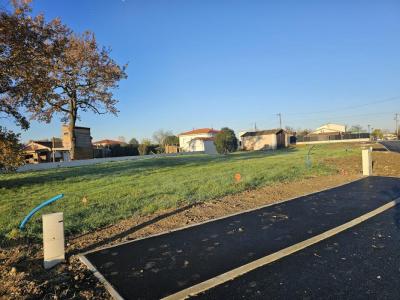 For sale House VACQUIERS 