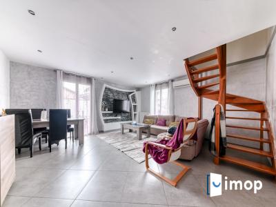 Vente Maison 5 pi�ces VENISSIEUX 69200