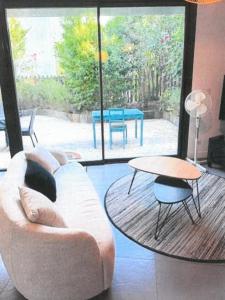 Location Appartement 3 pièces BORDEAUX 33000
