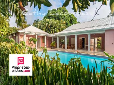 Vente Maison 8 pièces BOUILLANTE 97125