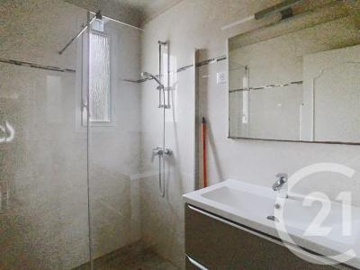 For rent Apartment THIAIS 