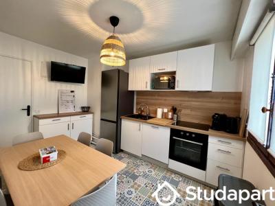 For rent Apartment CERGY  95