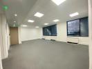 Louer Bureau Levallois-perret 102986 euros
